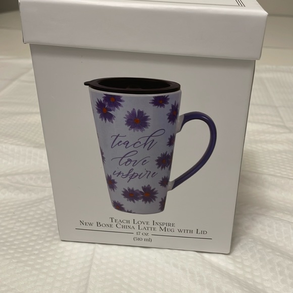 Modern Southern Home New Bone China Latte Mug with Lid - Picture 1 of 7